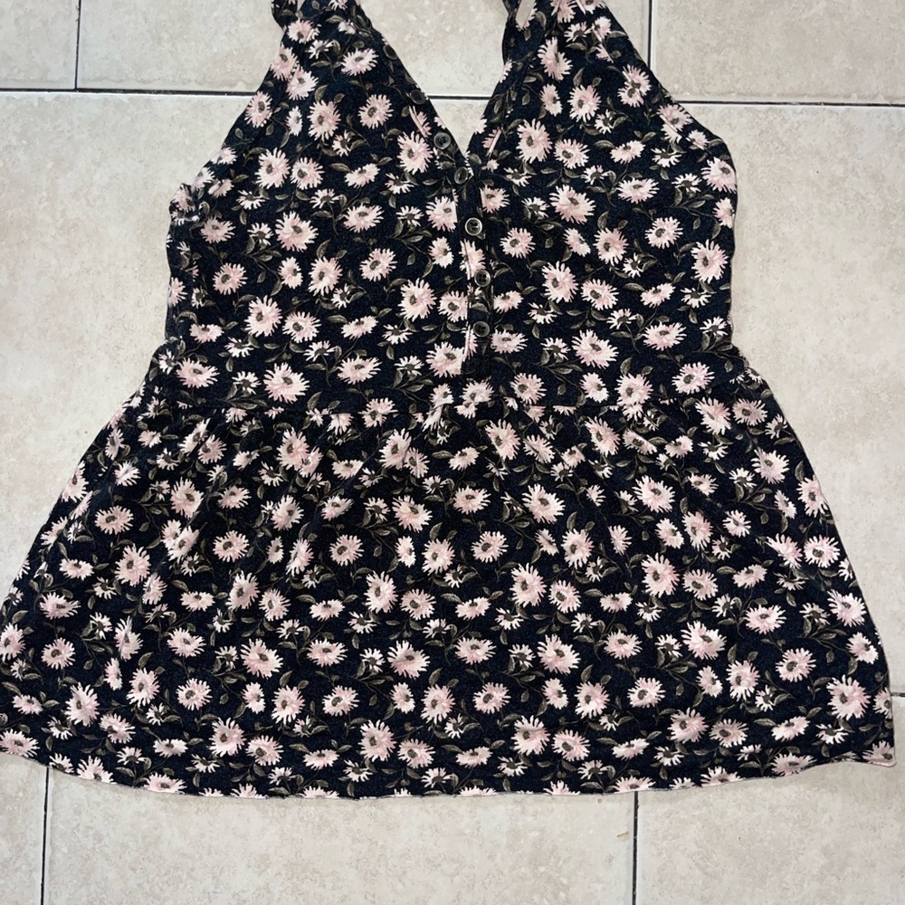 American Eagle Outfitters Black and Pink Floral Tank Top